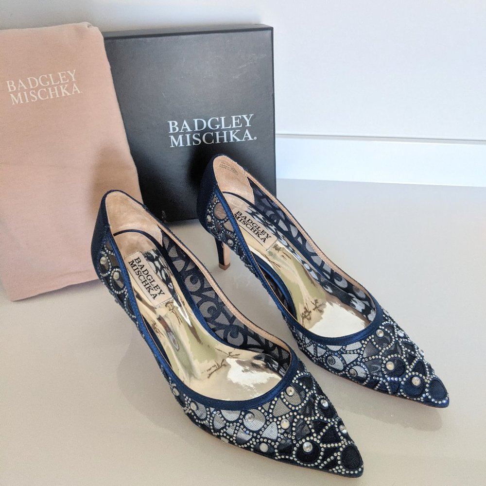 Badgley Mischka Eileen Pumps